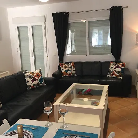 Apartment Penthouse Sea Views Roof Terrace Communal Pool *